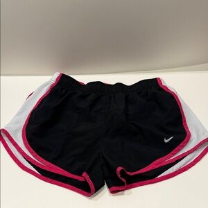 Nike Dri-FIT Running Shorts Women’s Medium Wind Shorts‎ 14” Waist